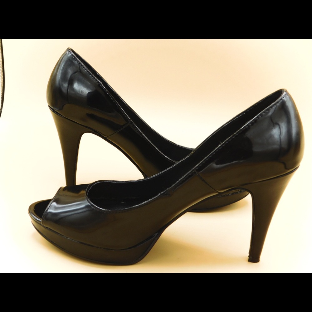 GUC🍀CITY CLASSIFIED PEEP TOE PUMPS